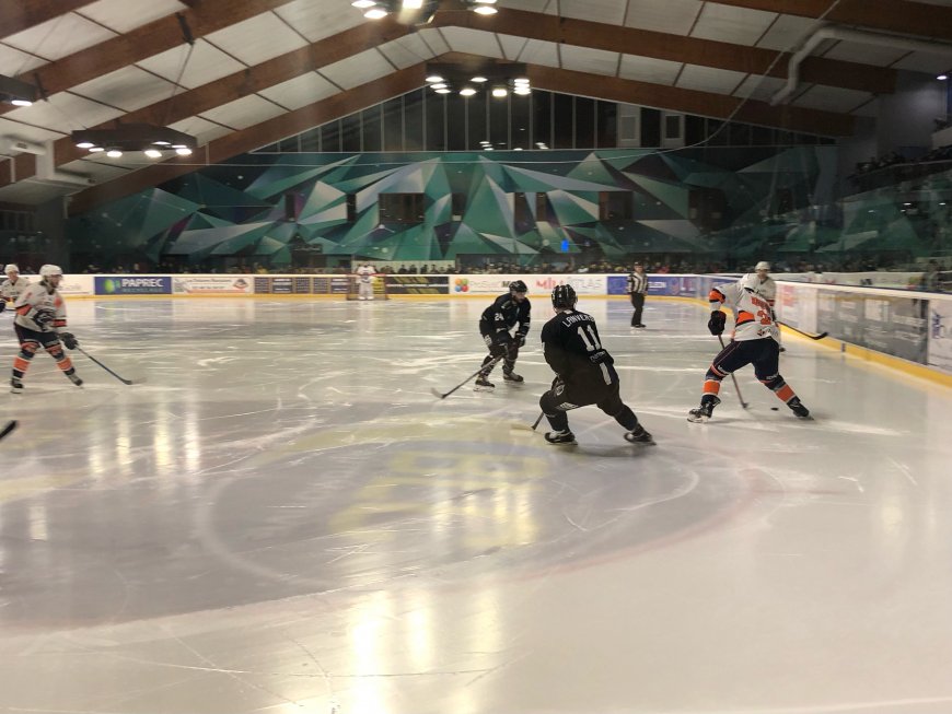 Les Corsaires signent une victoire retentissante face à Montpellier (5-1)