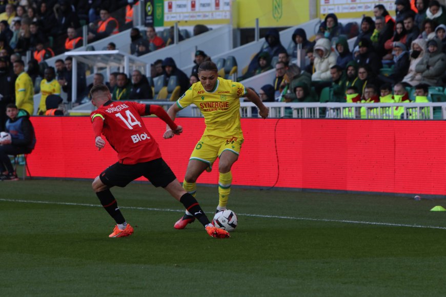 Hadjam convoqué pour la première fois avec l'Algérie