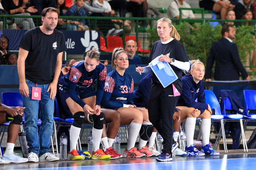 Les Neptunes tombent de haut