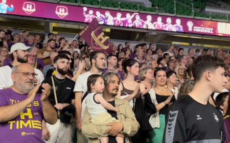 Le HBC Nantes en communion avec le peuple Violet pour fêter le titre.